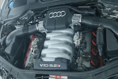 AudiS8-4